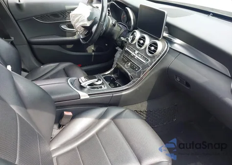 2016 Mercedes-Benz C 300 Luxury/Sport из США, поврежденный, VIN WDDWF4JB6GR151825